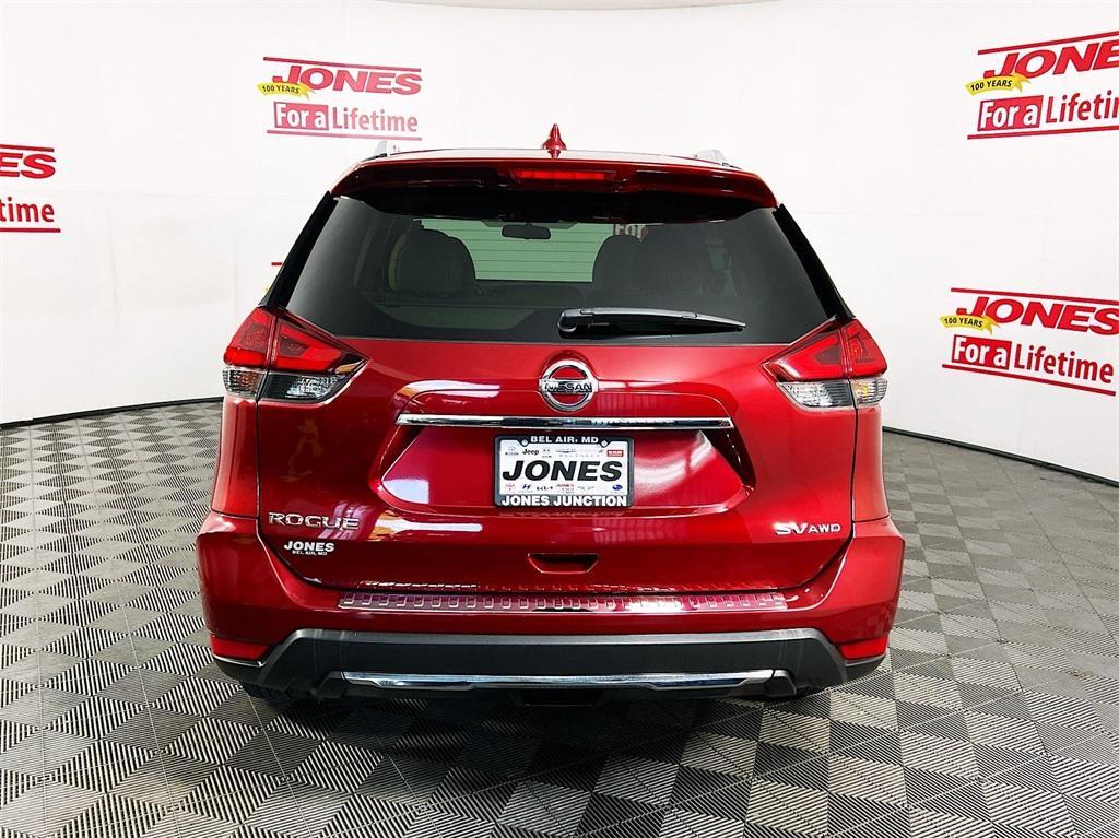 used 2018 Nissan Rogue car