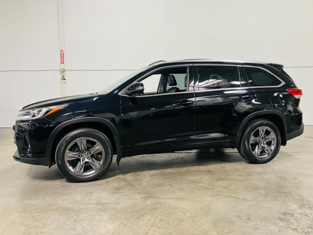 used 2018 Toyota Highlander car, priced at $31,800