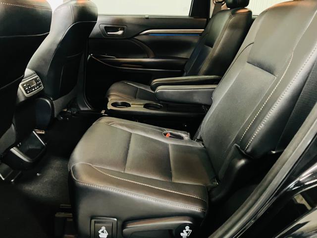 used 2018 Toyota Highlander car, priced at $31,800