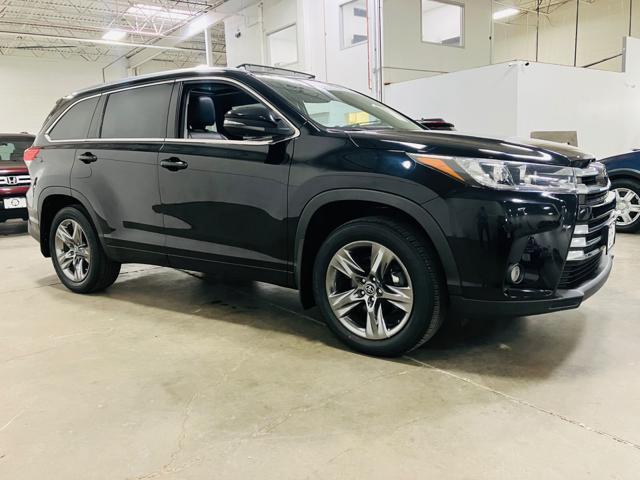 used 2018 Toyota Highlander car, priced at $31,800