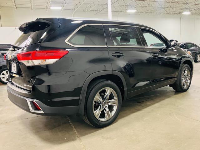 used 2018 Toyota Highlander car, priced at $31,800