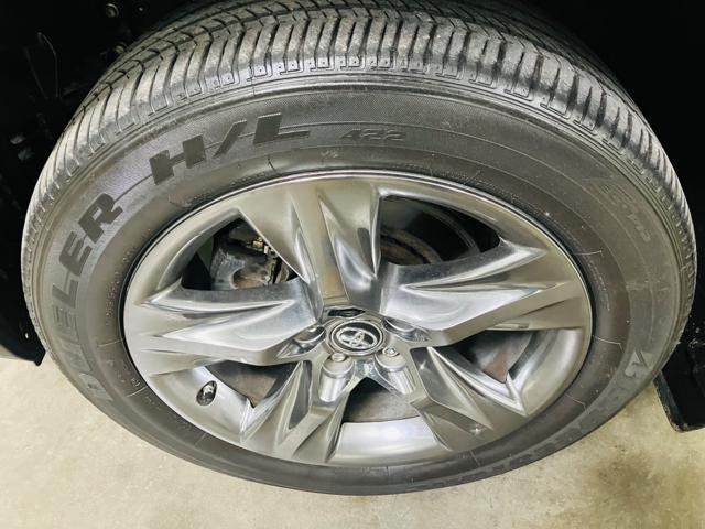 used 2018 Toyota Highlander car, priced at $31,800