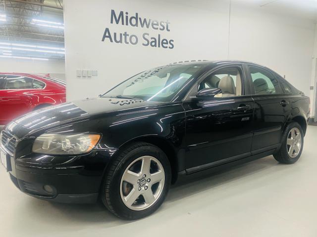used 2006 Volvo S40 car, priced at $6,400