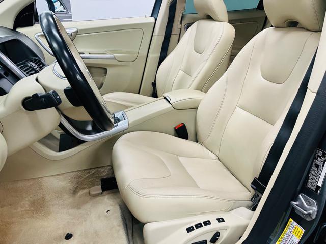 used 2016 Volvo XC60 car, priced at $13,200