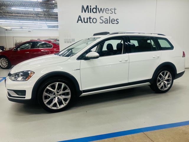 used 2017 Volkswagen Golf Alltrack car, priced at $17,200