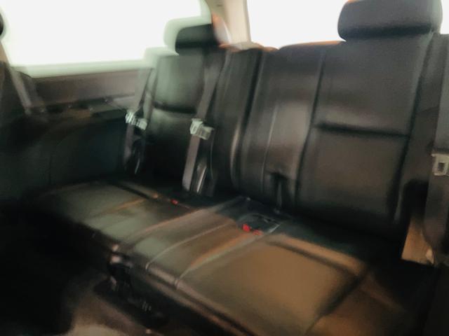 used 2009 Chevrolet Suburban car, priced at $9,100