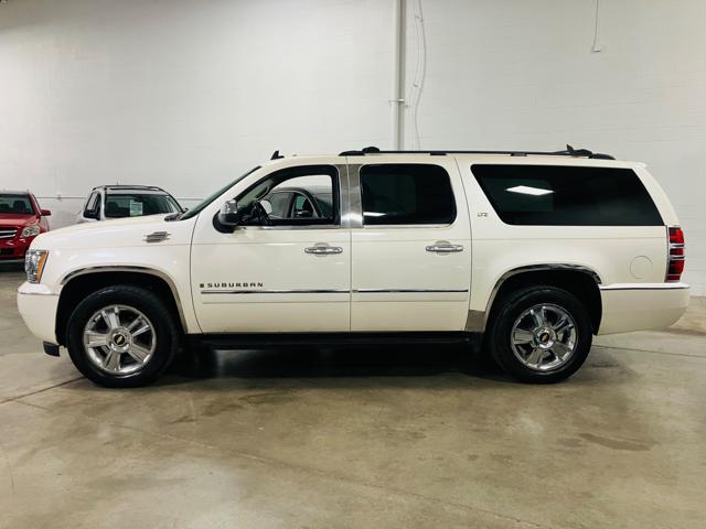 used 2009 Chevrolet Suburban car, priced at $9,100