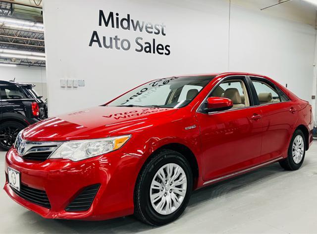 used 2014 Toyota Camry Hybrid car, priced at $10,800