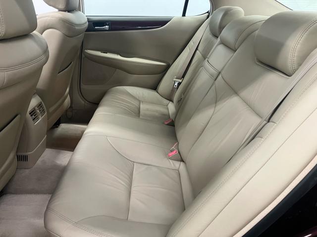 used 2004 Lexus ES 330 car, priced at $6,500