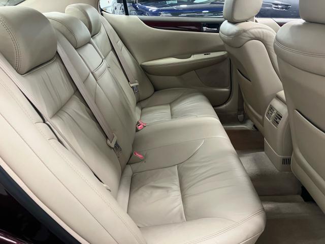 used 2004 Lexus ES 330 car, priced at $6,500