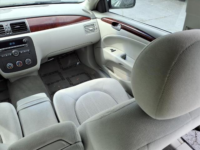 used 2006 Buick Lucerne car, priced at $9,995