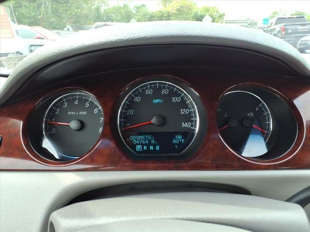 used 2006 Buick Lucerne car, priced at $9,995