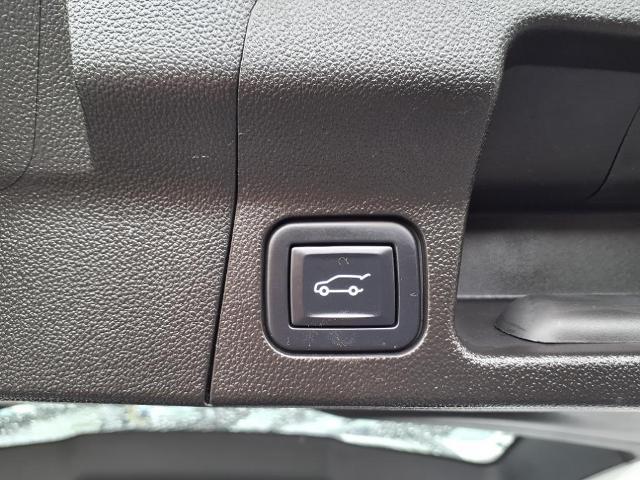 used 2022 GMC Acadia car, priced at $29,898