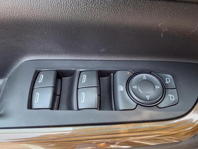 used 2022 GMC Acadia car, priced at $34,997