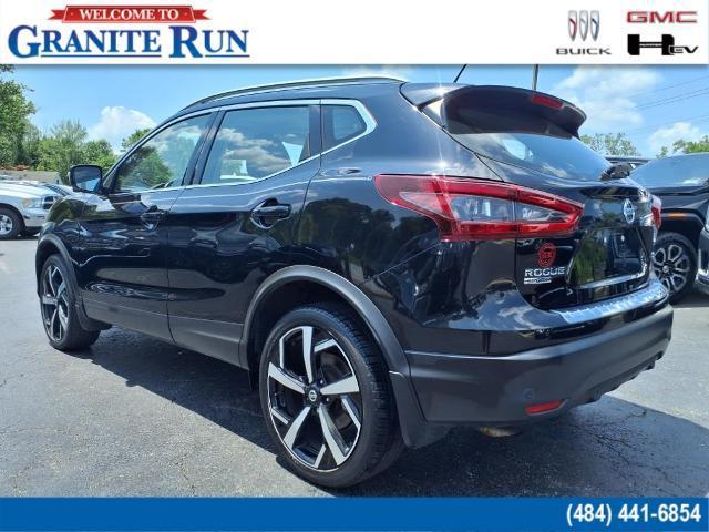 used 2020 Nissan Rogue Sport car, priced at $24,995