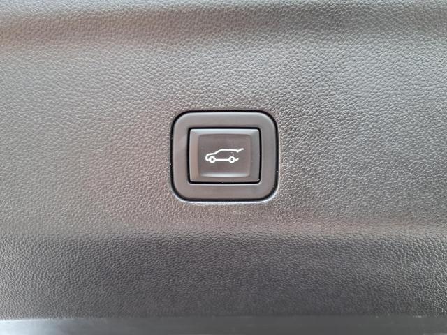 used 2023 GMC Yukon car, priced at $69,998
