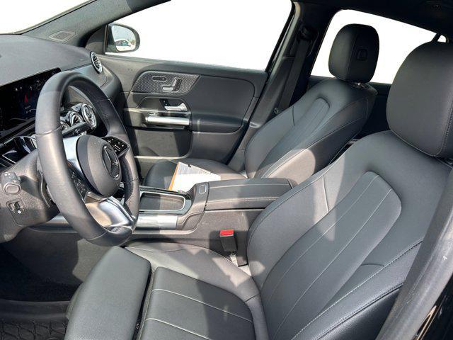 new 2025 Mercedes-Benz GLA 250 car, priced at $41,495