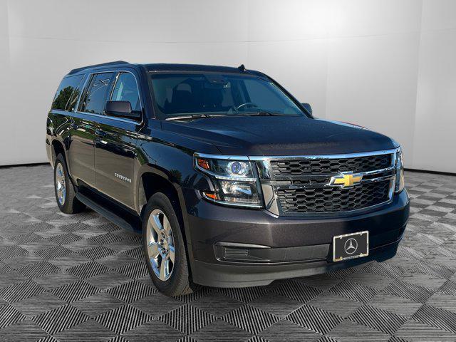 used 2015 Chevrolet Suburban car, priced at $25,000
