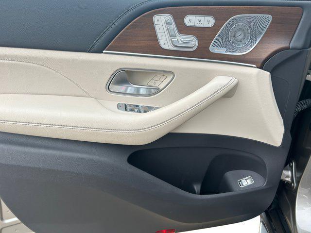 used 2020 Mercedes-Benz GLE 350 car, priced at $46,900
