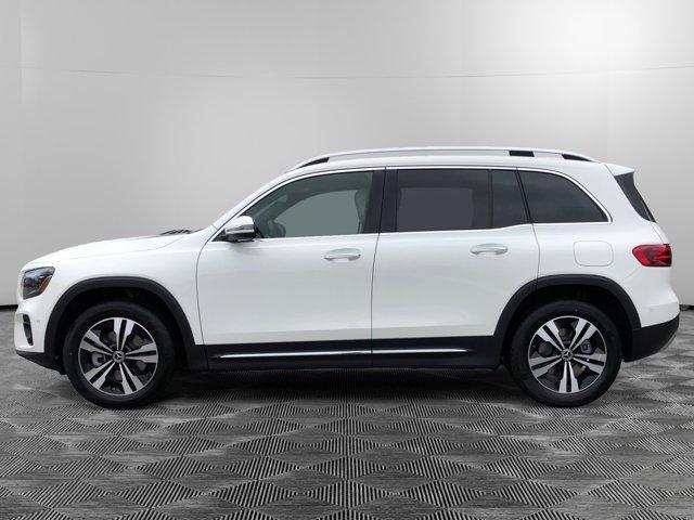 new 2025 Mercedes-Benz GLB 250 car, priced at $49,595