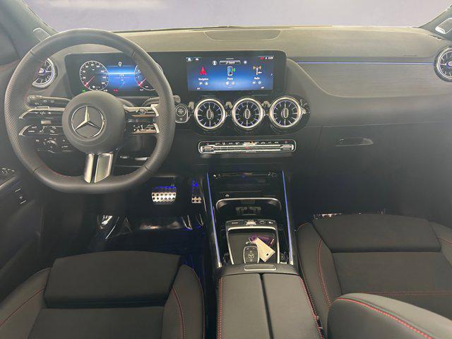 new 2025 Mercedes-Benz GLA 250 car, priced at $55,520