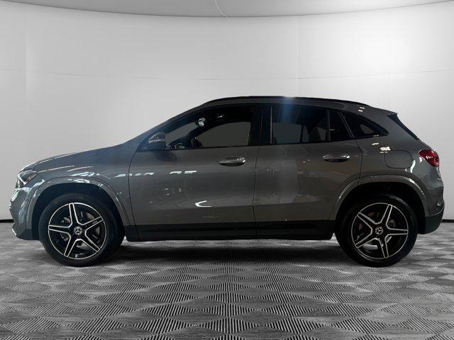 new 2025 Mercedes-Benz GLA 250 car, priced at $55,520