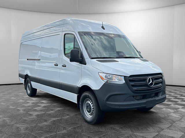 new 2025 Mercedes-Benz Sprinter 2500 car, priced at $70,678