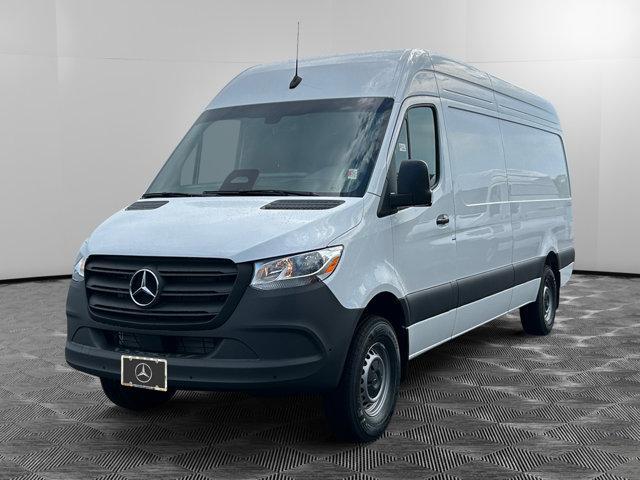 new 2025 Mercedes-Benz Sprinter 2500 car, priced at $70,678