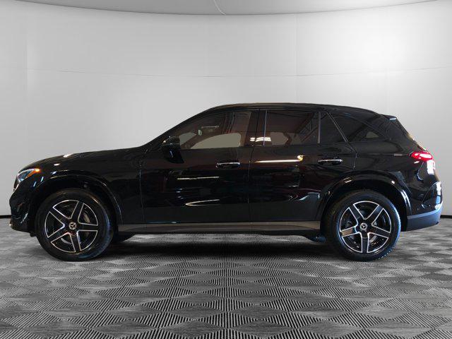 new 2025 Mercedes-Benz GLC 300 car, priced at $60,540