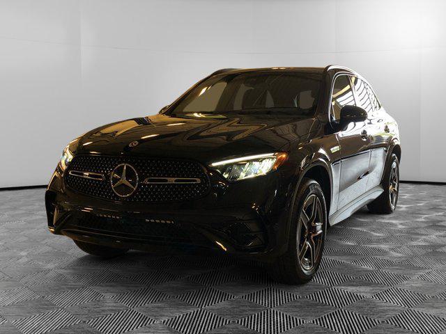 new 2025 Mercedes-Benz GLC 300 car, priced at $60,540