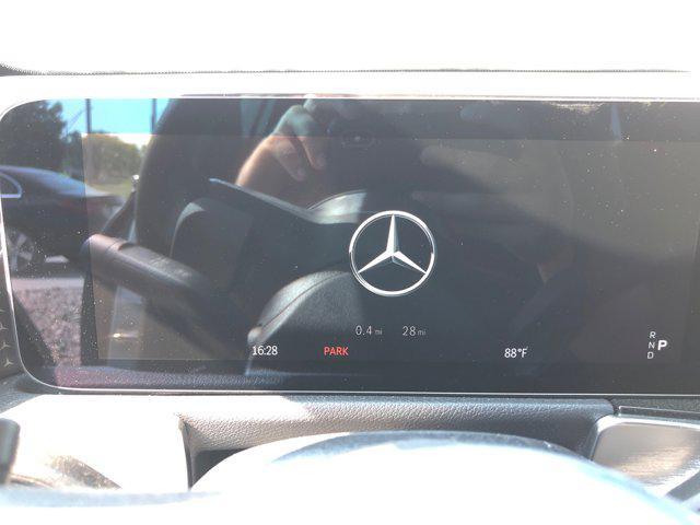new 2025 Mercedes-Benz GLB 250 car, priced at $54,495