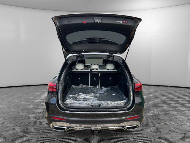 new 2026 Mercedes-Benz GLC 300 car, priced at $63,455