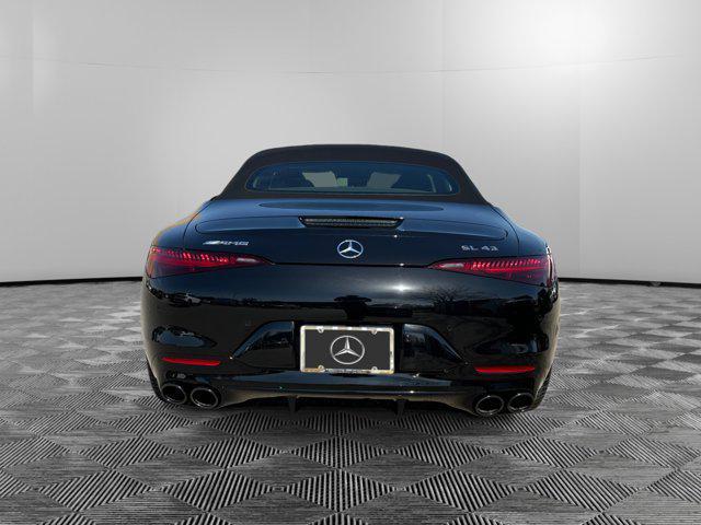 new 2025 Mercedes-Benz AMG SL 43 car, priced at $124,485