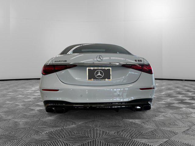new 2025 Mercedes-Benz AMG S 63 E car, priced at $197,550