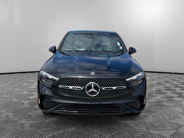new 2025 Mercedes-Benz GLC 300 car, priced at $69,235