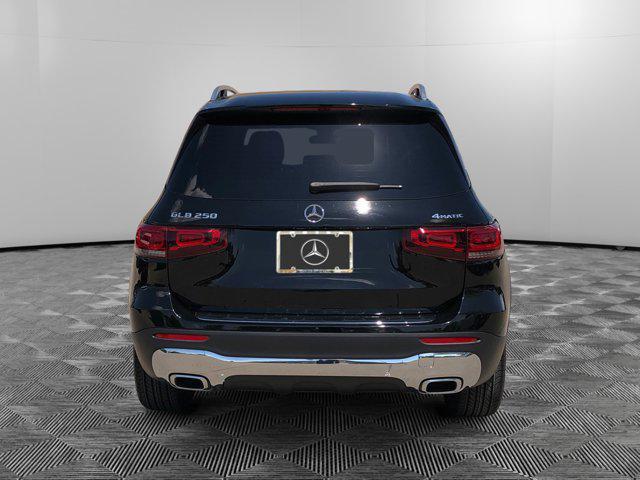 used 2021 Mercedes-Benz GLB 250 car, priced at $30,500