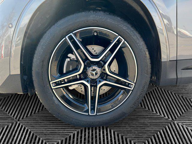 new 2025 Mercedes-Benz GLA 250 car, priced at $48,250