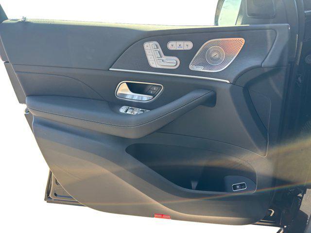 new 2025 Mercedes-Benz GLE 350 car, priced at $68,885