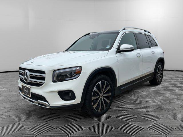 used 2023 Mercedes-Benz GLB 250 car, priced at $33,900