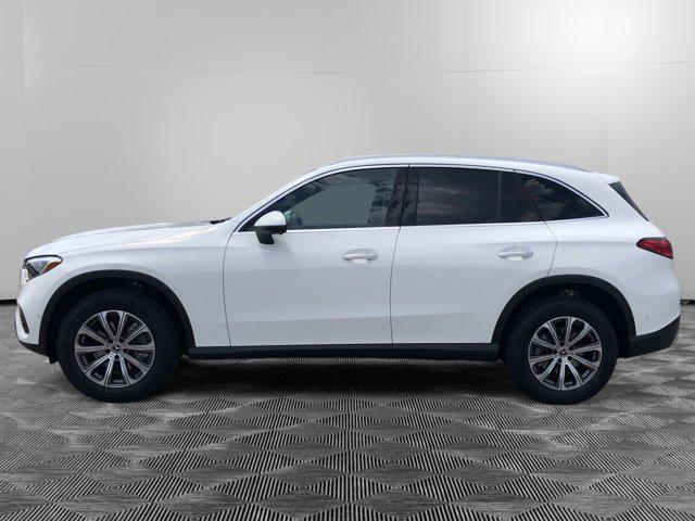 new 2025 Mercedes-Benz GLC 300 car, priced at $57,190