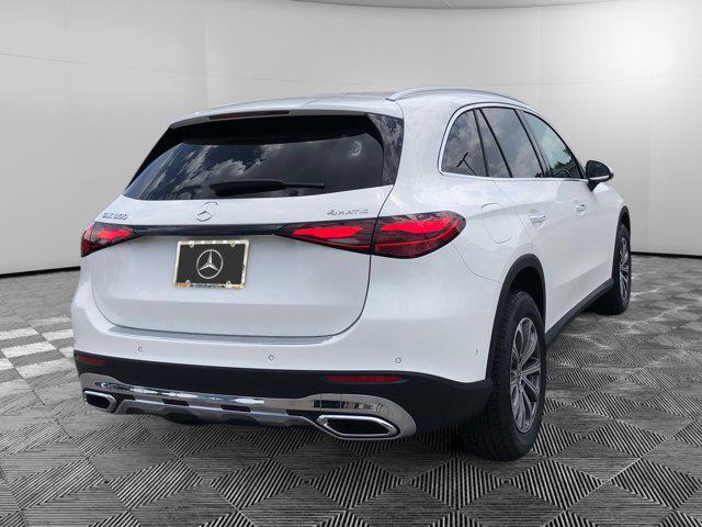new 2025 Mercedes-Benz GLC 300 car, priced at $57,190