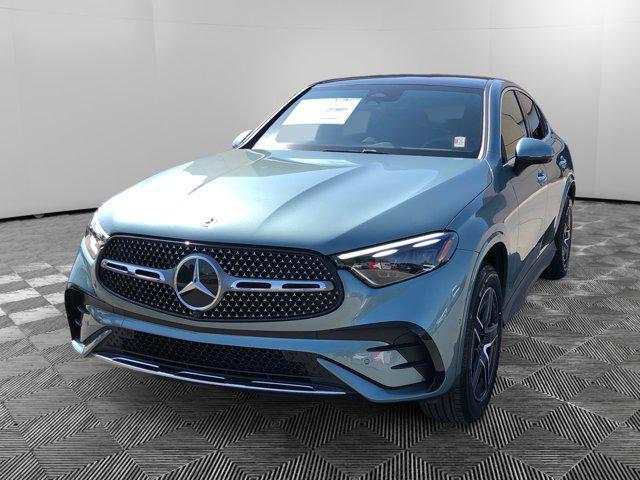 new 2025 Mercedes-Benz GLC 300 car, priced at $68,185