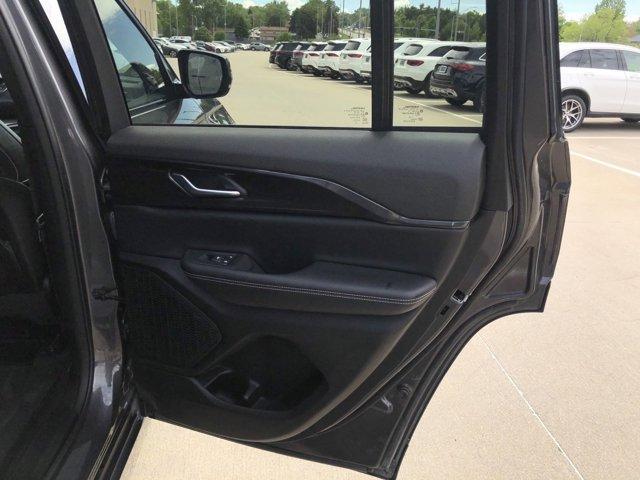 used 2023 Jeep Grand Cherokee car, priced at $36,000