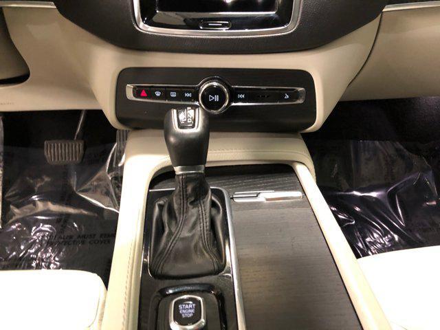 used 2020 Volvo XC90 car, priced at $31,200