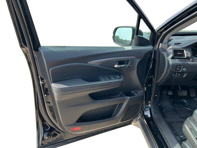 used 2022 Honda Ridgeline car, priced at $32,900