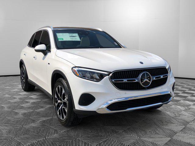 new 2025 Mercedes-Benz GLC 350e car, priced at $68,140