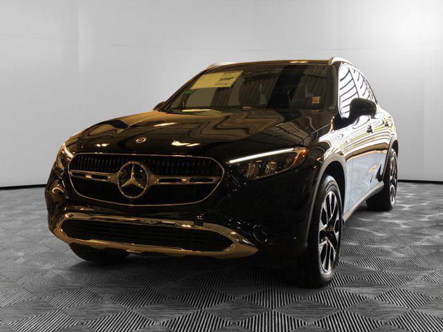 new 2025 Mercedes-Benz GLC 350e car, priced at $67,270