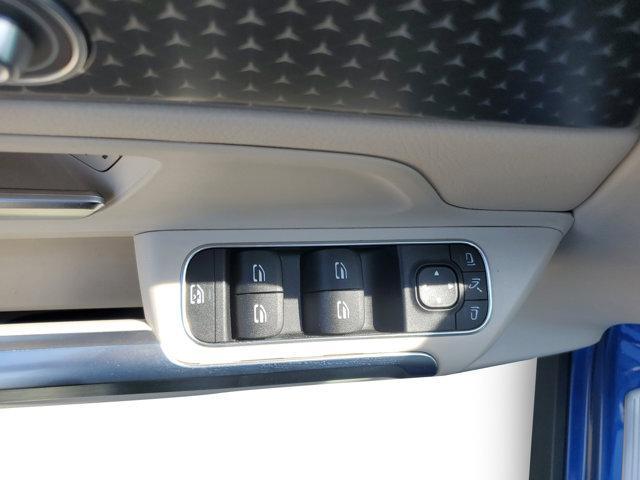 new 2025 Mercedes-Benz GLB 250 car, priced at $50,345