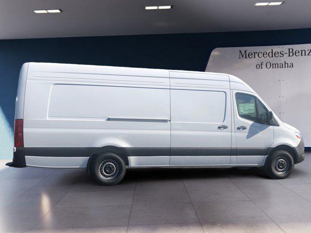 new 2025 Mercedes-Benz Sprinter 2500 car, priced at $75,596