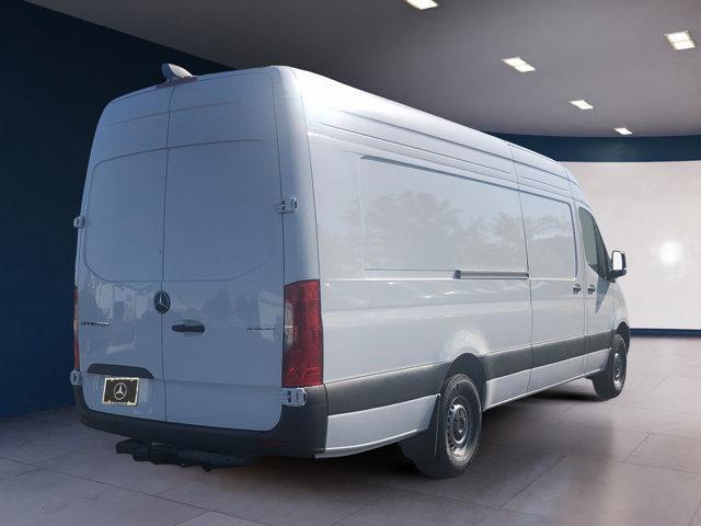 new 2025 Mercedes-Benz Sprinter 2500 car, priced at $75,596